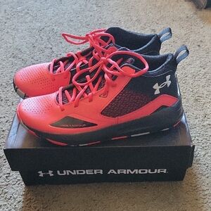 Under Armour Basketball Shoes